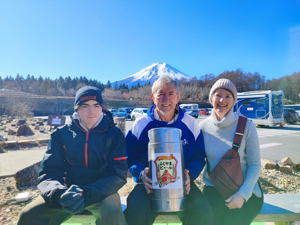 fujiyama beer and guests , mt. fuji view private tour