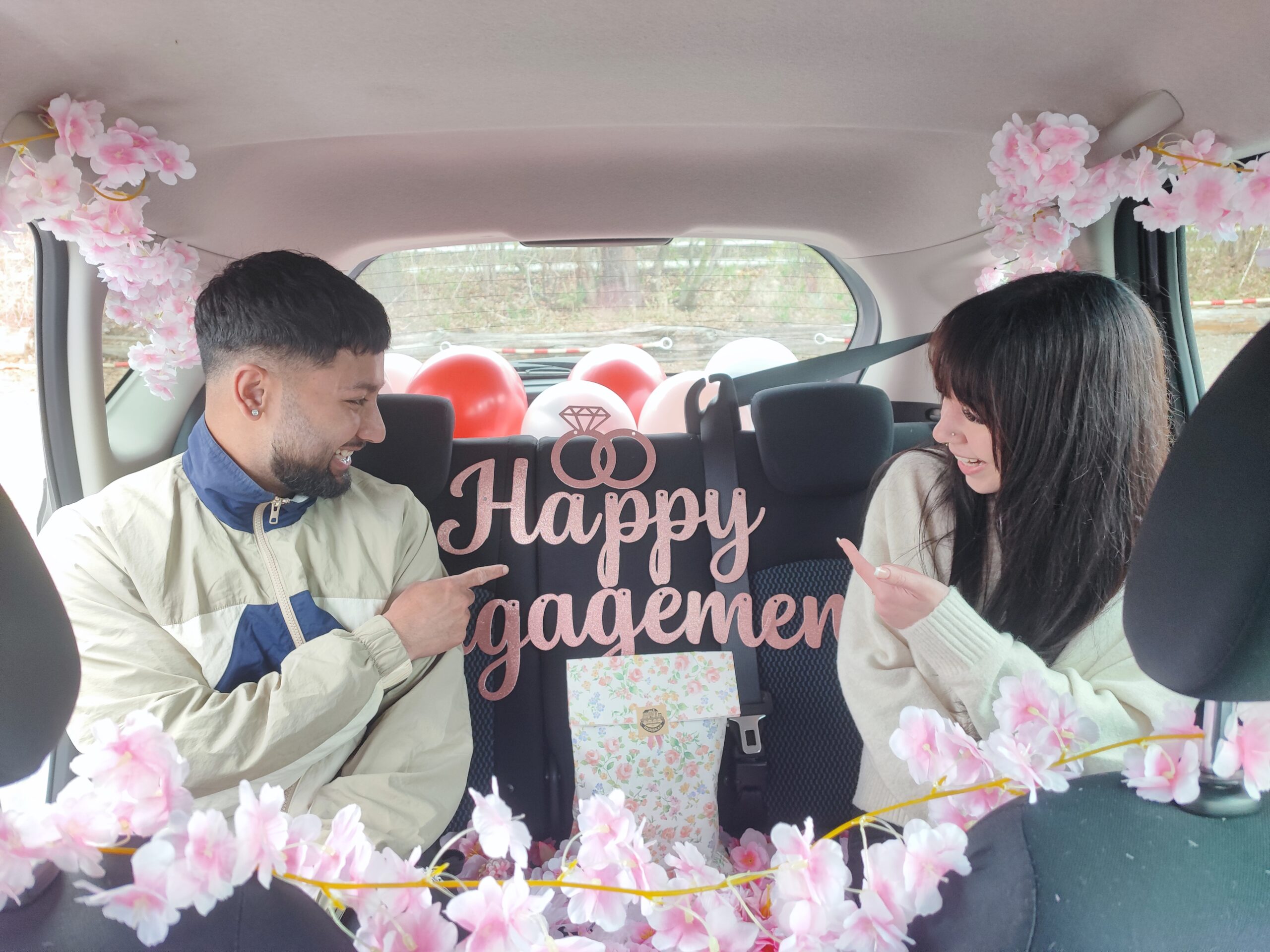 guests from canada, happy engagement, private tour, japan